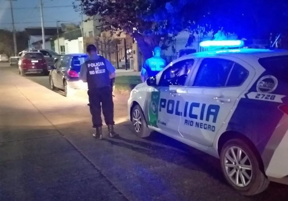 Detienen a una persona y secuestran un vehículo en zona centro