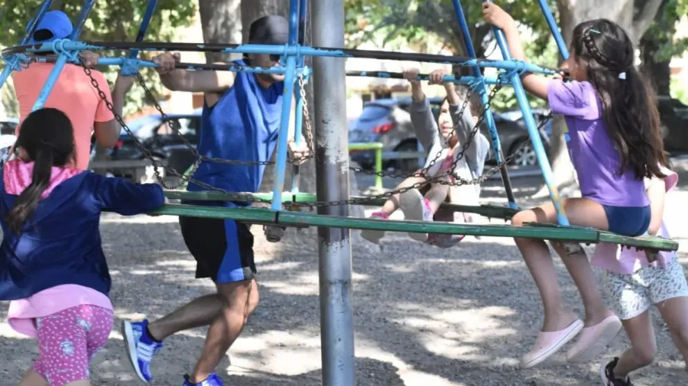 Ecos Galpón Amarillo brinda actividades de verano en la costanera 