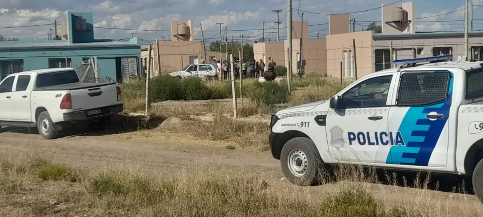 Adjudicatarios decidieron ocupar las viviendas para evitar usurpaciones 