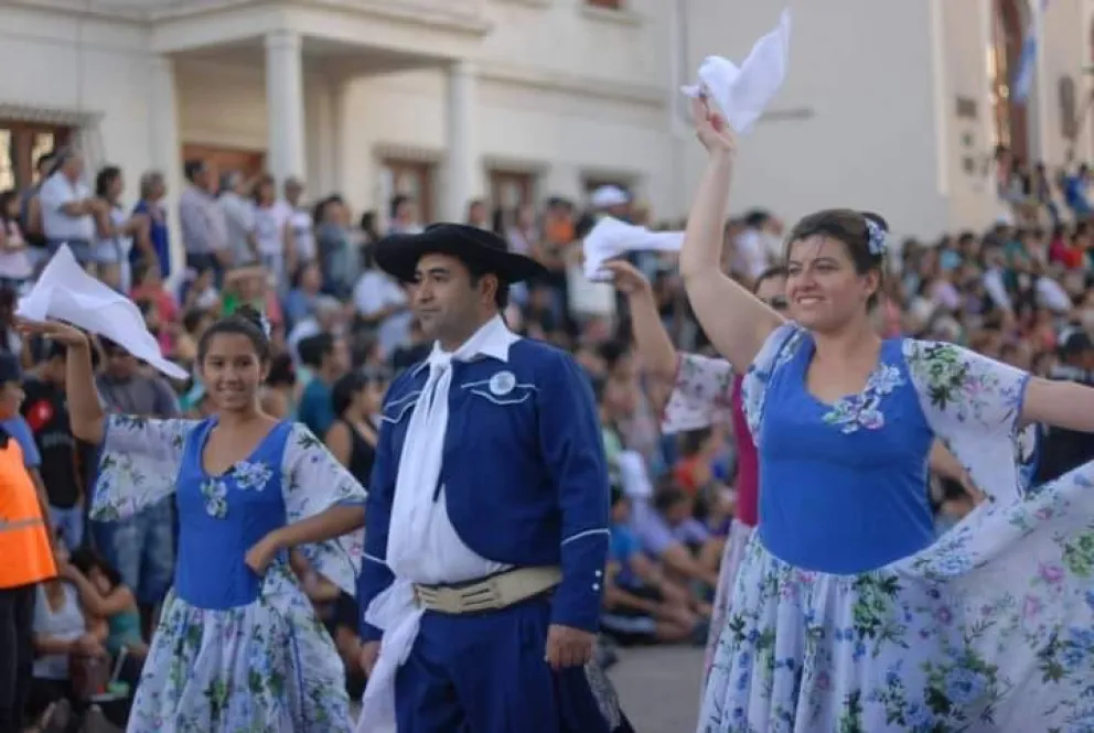 Extienden el plazo para anotarse al Desfile del 7 de Marzo 