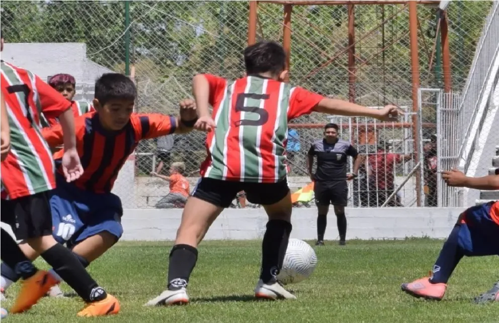 Las formativas de la Rionegrina se preparan para el inicio: “Va a ser un año duro, pero en el fútbol estamos acostumbrados”