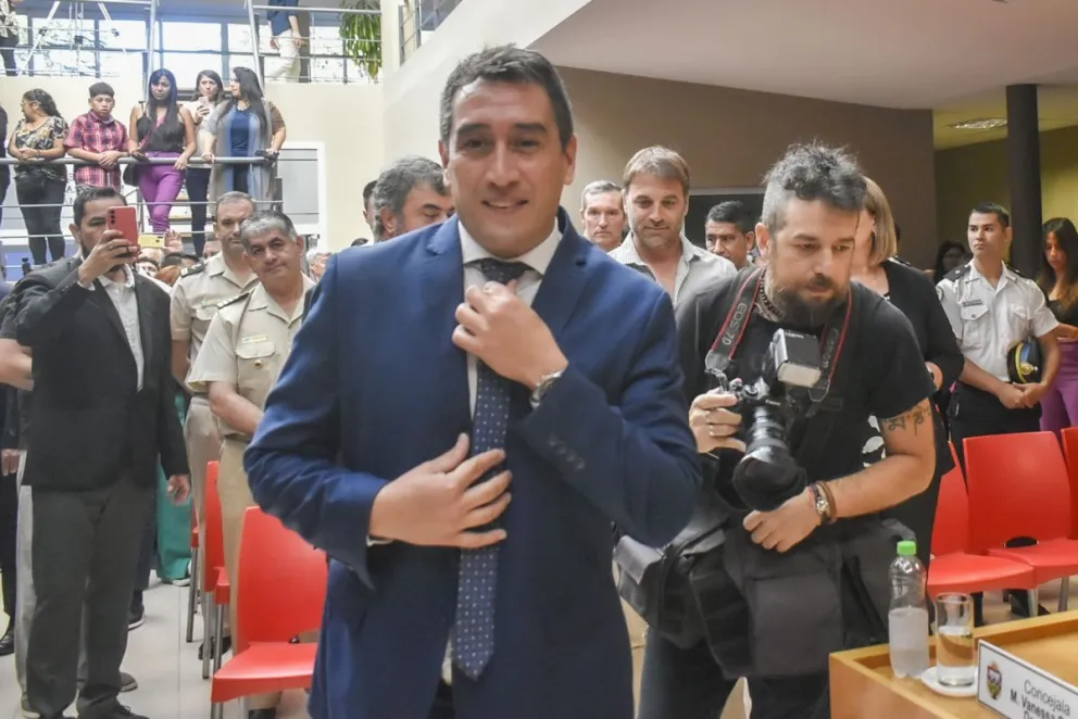 Castro buscará apoyo en otros intendentes para acercarse al gobierno nacional