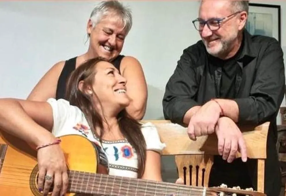 "Relatos y Canciones", se pone en marcha una propuesta distinta al aire libre