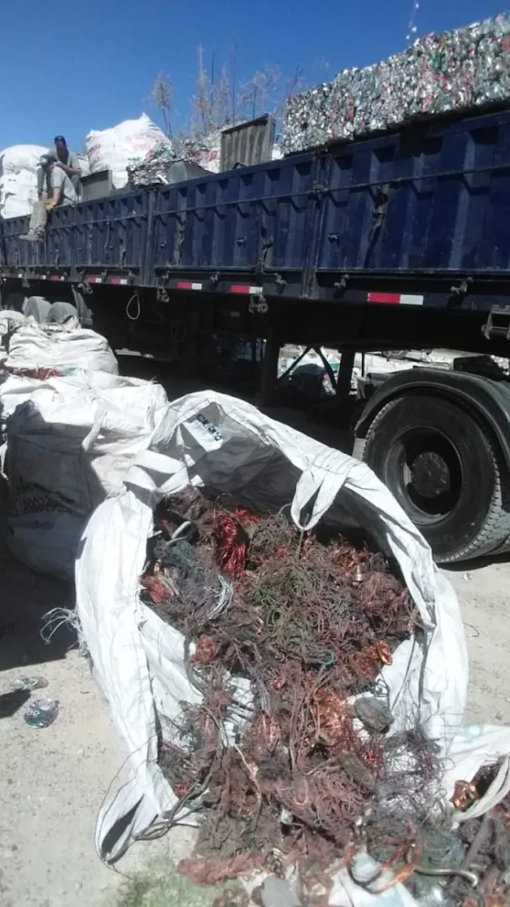 Enorme golpe al comercio ilegal de cobre y cable de aluminio en Río Negro