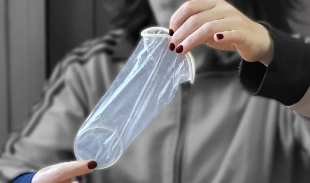 Los preservativos vaginales ya se distribuyen gratuitamente en el hospital de Viedma: todo lo que hay que saber