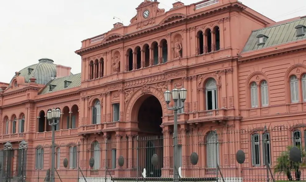 El Gobierno finalmente convocará a los gobernadores por etapas
