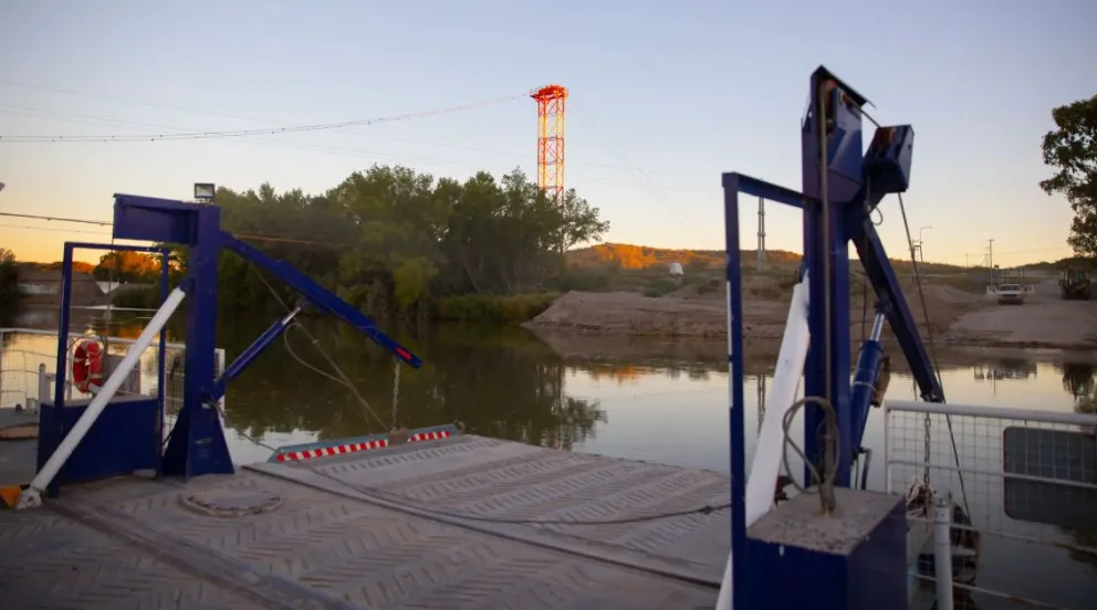 La balsa vuelve nuevamente a funcionar. 