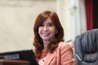 Cristina Kirchner, le respondió al presidente: "Admita que firmó, cobró y lo pescaron"