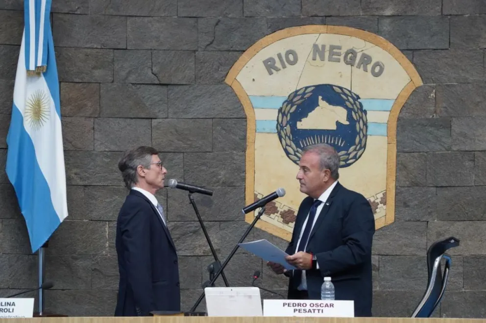 Gatti juró como Fiscal de Investigaciones Administrativas de Río Negro