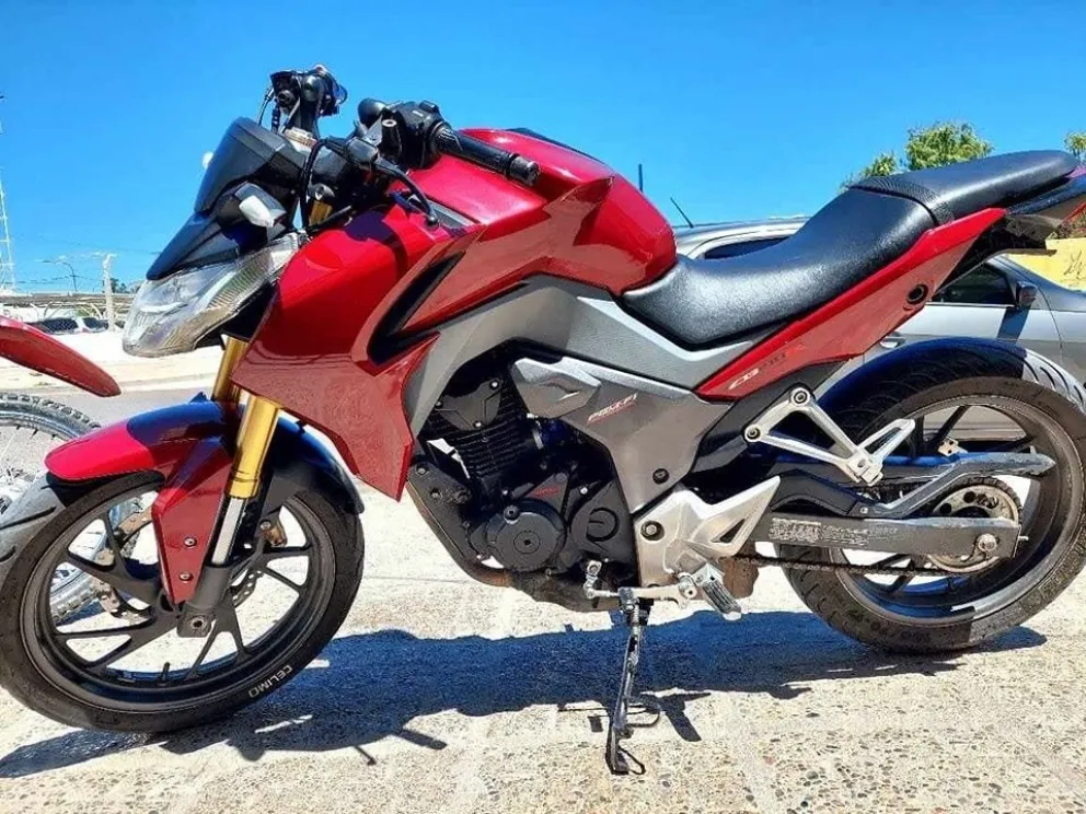 Le robaron la moto, pidió ayuda en redes y recibió intentos de estafa