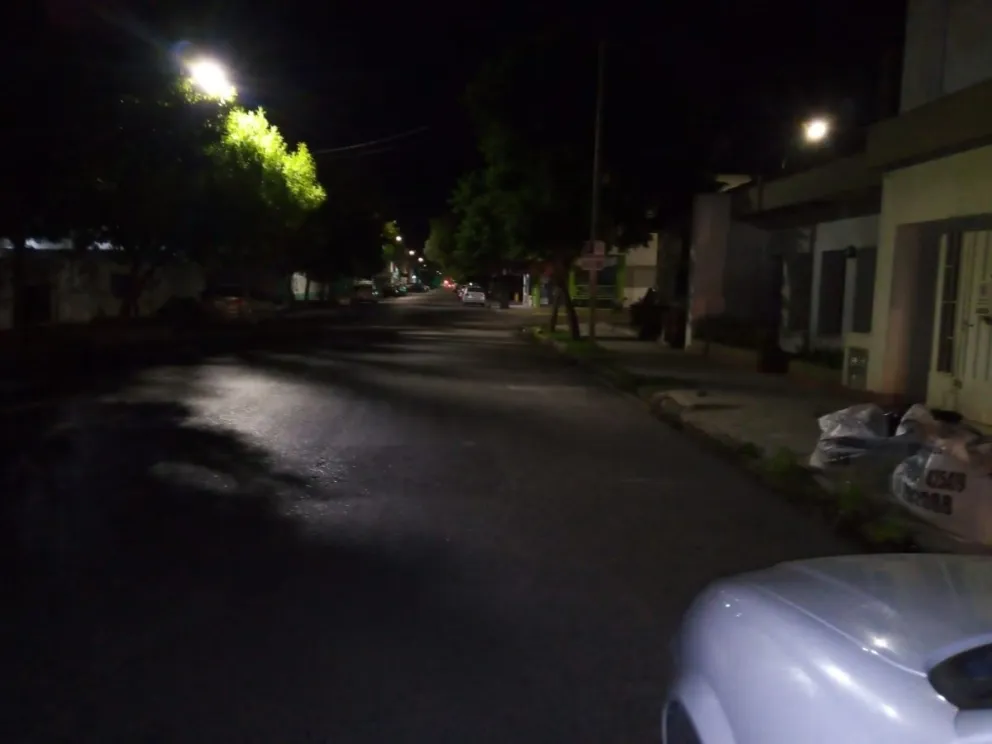 Encapuchados asaltaron a una mujer mayor que perdió una abultada cifra