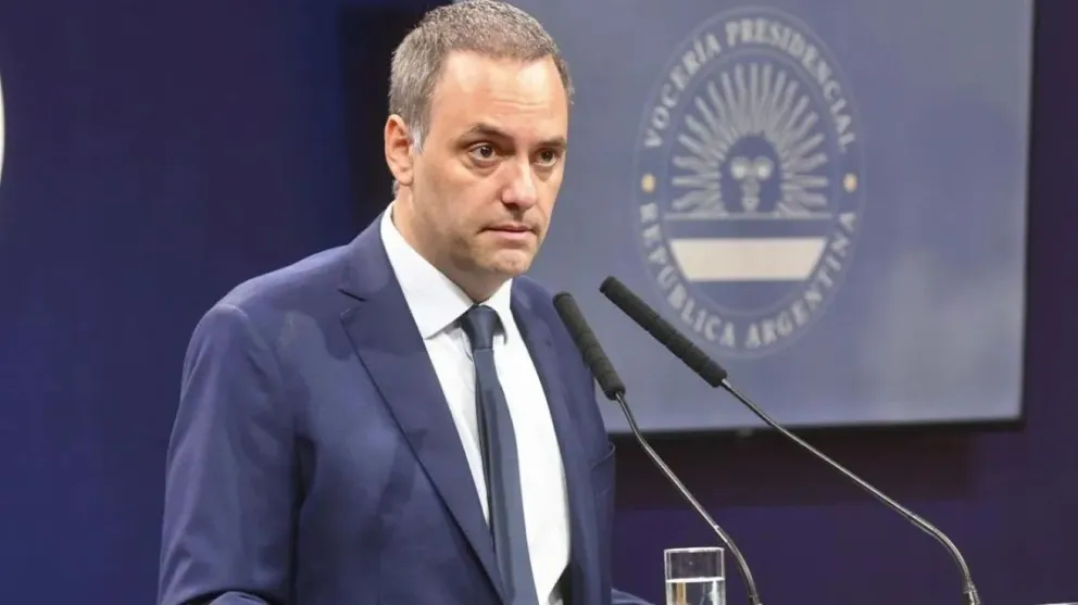 El Gobierno cierra dos organismos estatales más y 900 personas quedarán sin empleo