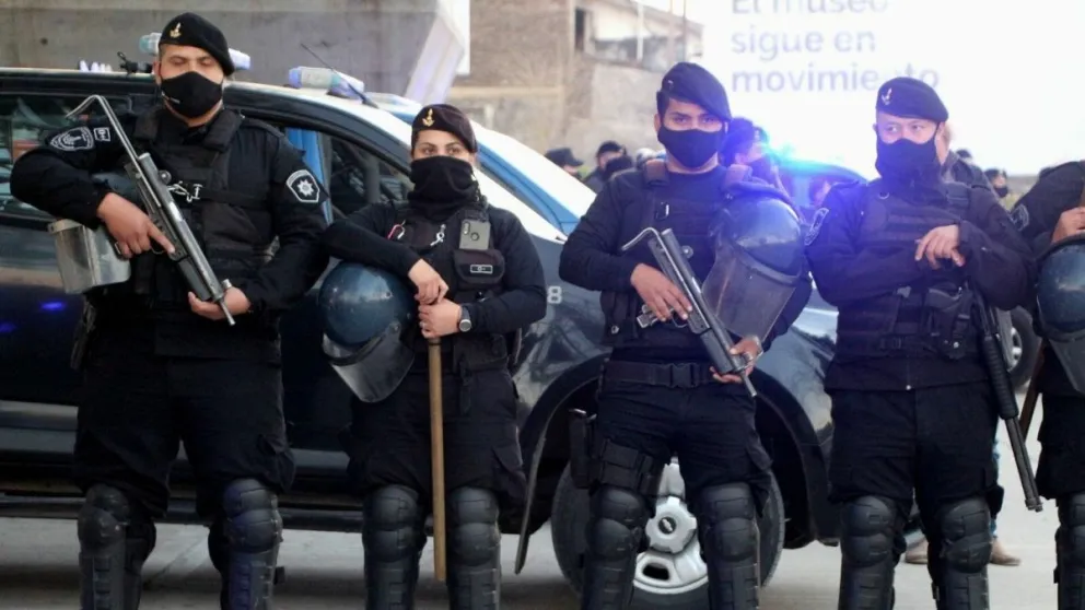 Bullrich presentó un proyecto para otorgar más poder a las Fuerzas Armadas