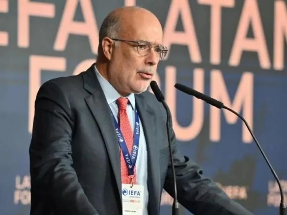 El auditor del FMI se reunió con Milei y Caputo y desmintió la idea de un nuevo acuerdo