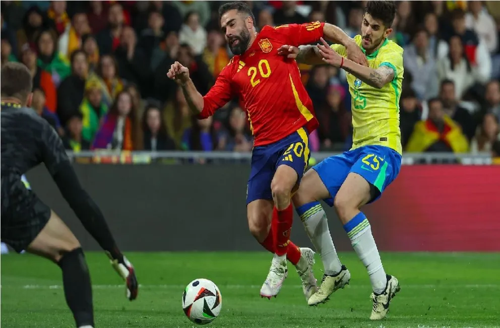 Partidazo en el Bernabéu: empate con lluvia de goles entre España y Brasil