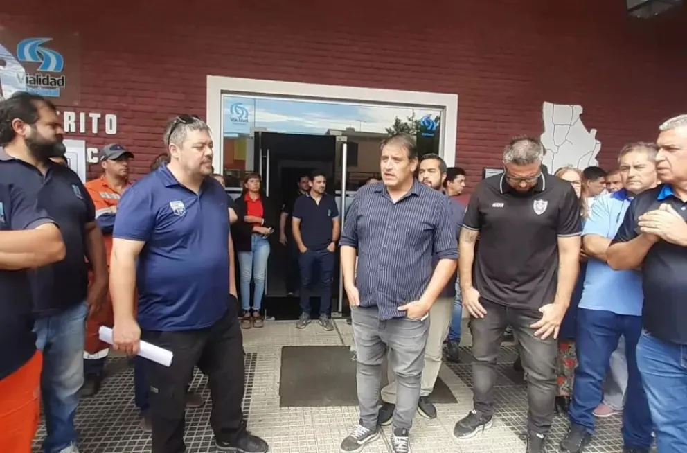 Despidos golpean a Trabajadores de Vialidad Nacional y Anses en Río Negro