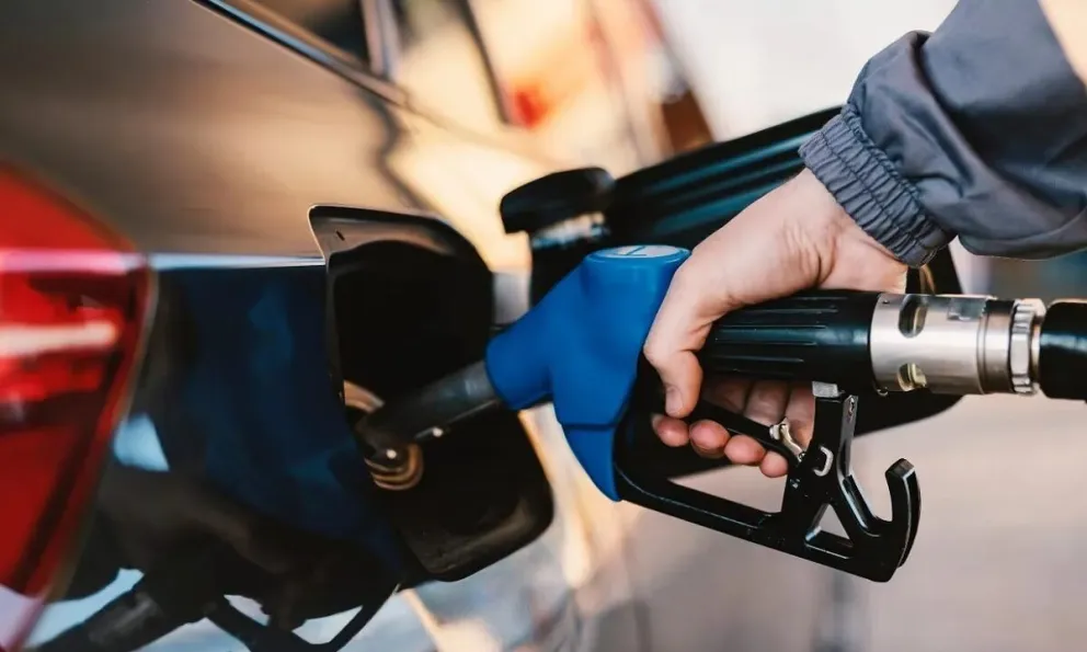 Descubre los mejores trucos para ahorrar en nafta y pagar menos