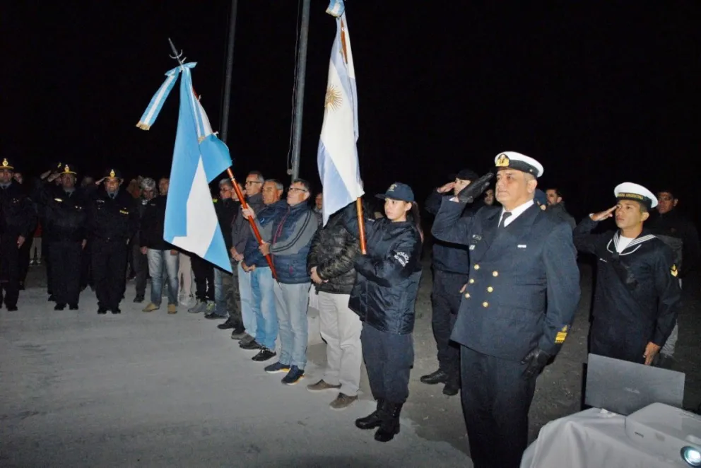 "Honor y gloria a nuestros héroes": las principales autoridades políticas rindieron su homenaje a los veteranos de Malvinas