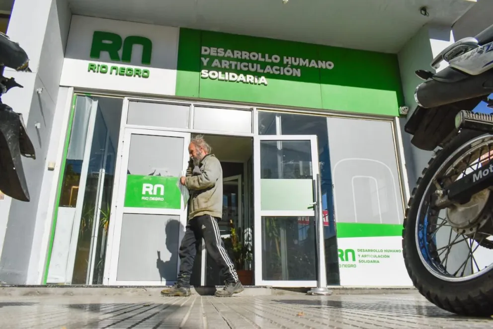 Oscuro panorama: la asistencia social creció un 50% en Río Negro y hacia gente con un trabajo estable que no llega a fin de mes