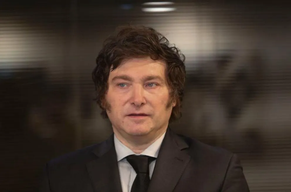 Milei adelantó la tapa de su próximo libro: cuándo saldrá a la venta