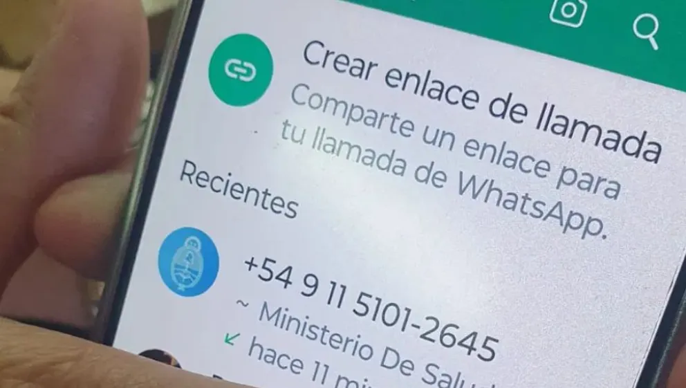 Salud alerta por una nueva estafa telefónica con la vacuna del Dengue