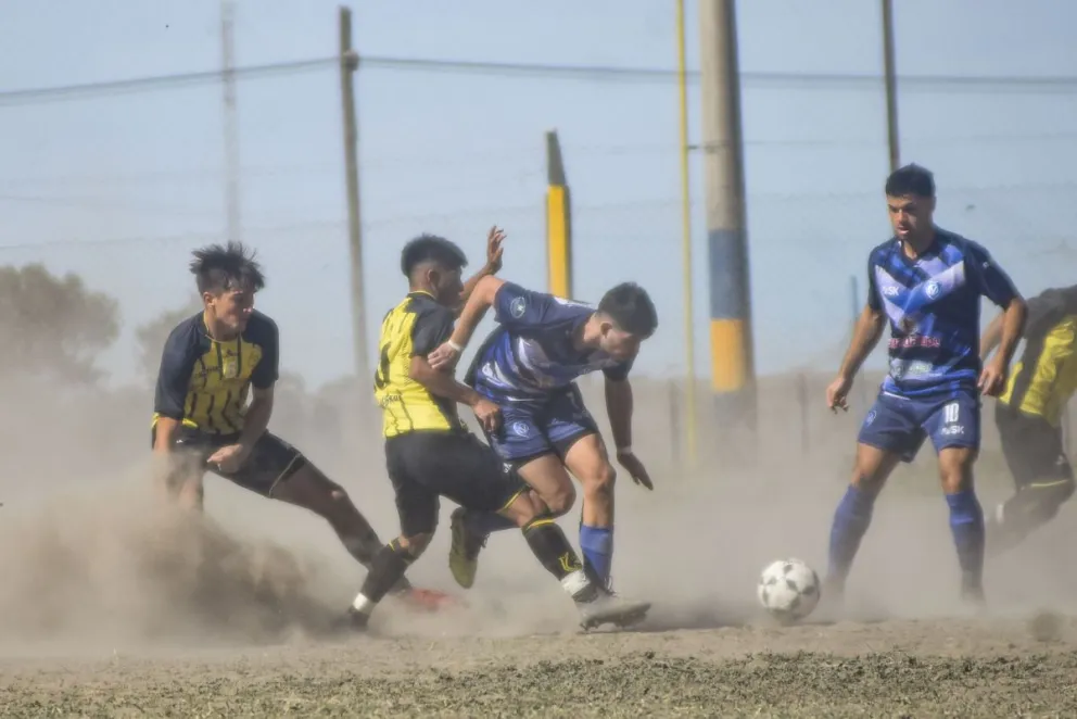 Villalonga goleó a Fátima en su vuelta y partidazos en la primera fecha