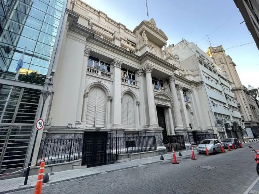 El Gobierno argentino posterga un pago millonario al FMI