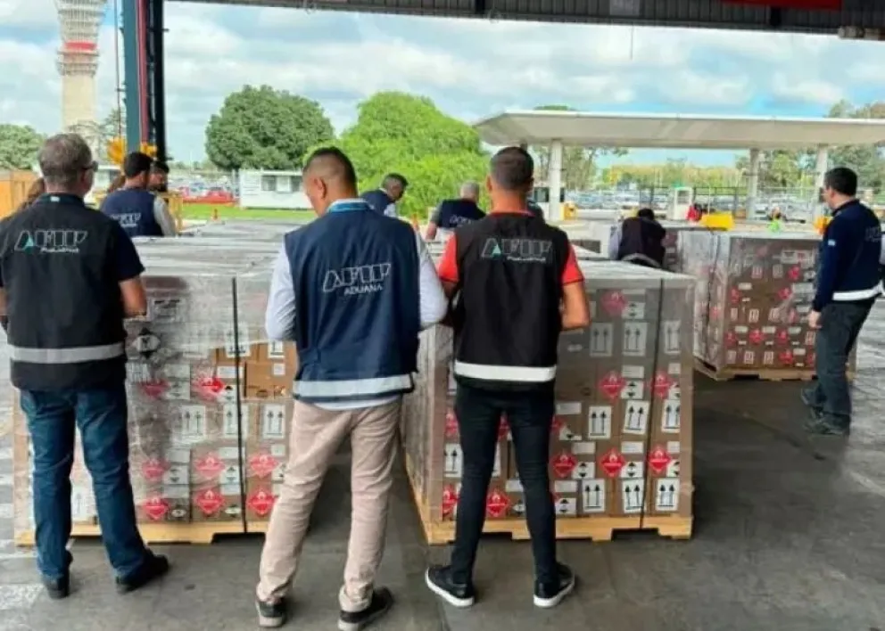 Llegaron repelentes desde México para la lucha contra el dengue: serán donados a Cáritas para repartir a la gente