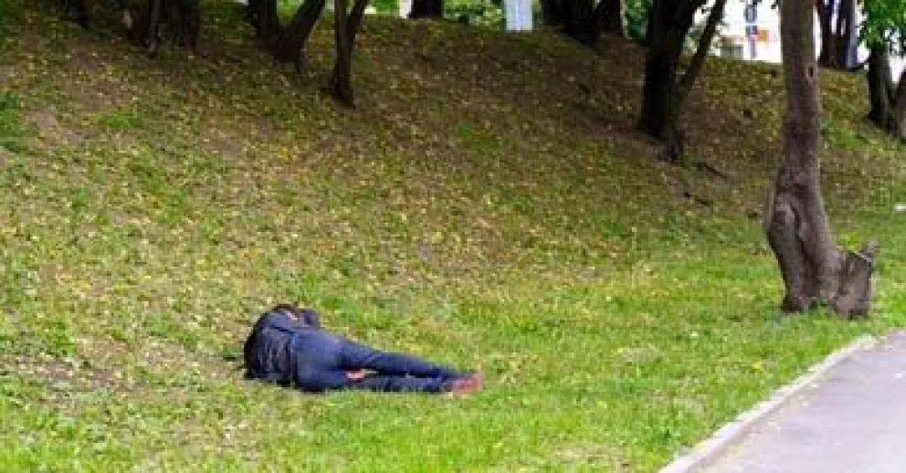 Patagones: se durmió y le llevaron la moto