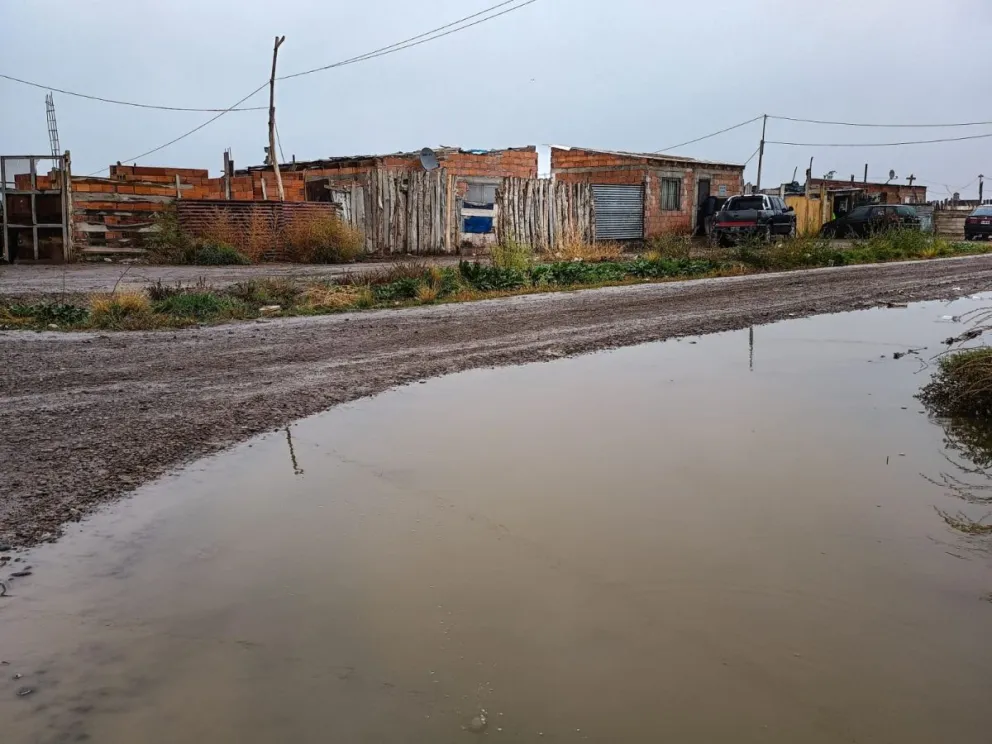 Se mantiene la alerta por fuertes lluvias y vientos