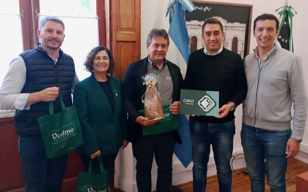 Atraídos por el trabajo del GIRSU, una comitiva de Brasil llegó a Viedma: “Gestión de los residuos”