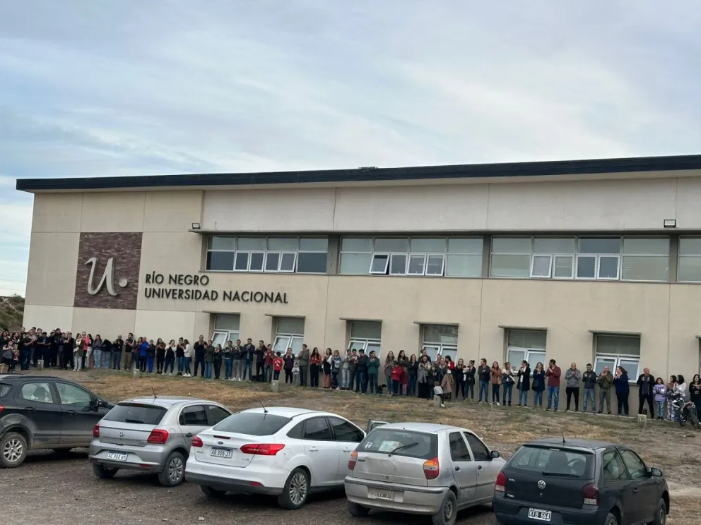 La Comarca abrazó la UNRN en defensa de la universidad pública en Argentina
