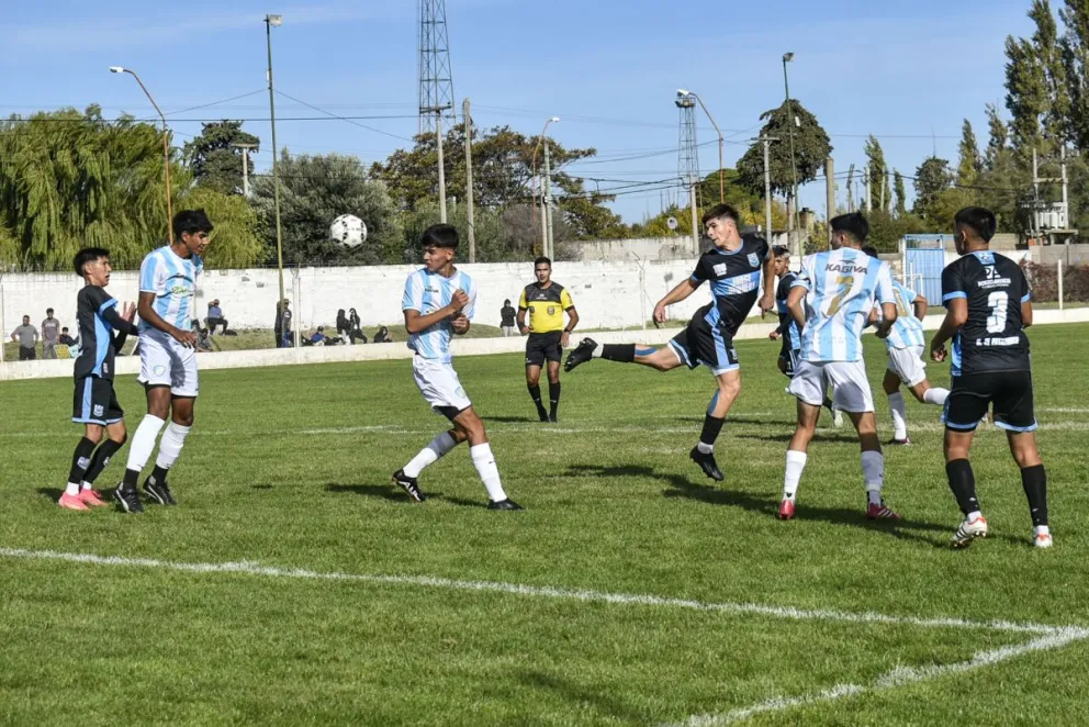 Árbitros, días y horarios confirmados para la tercera fecha del Torneo Oficial