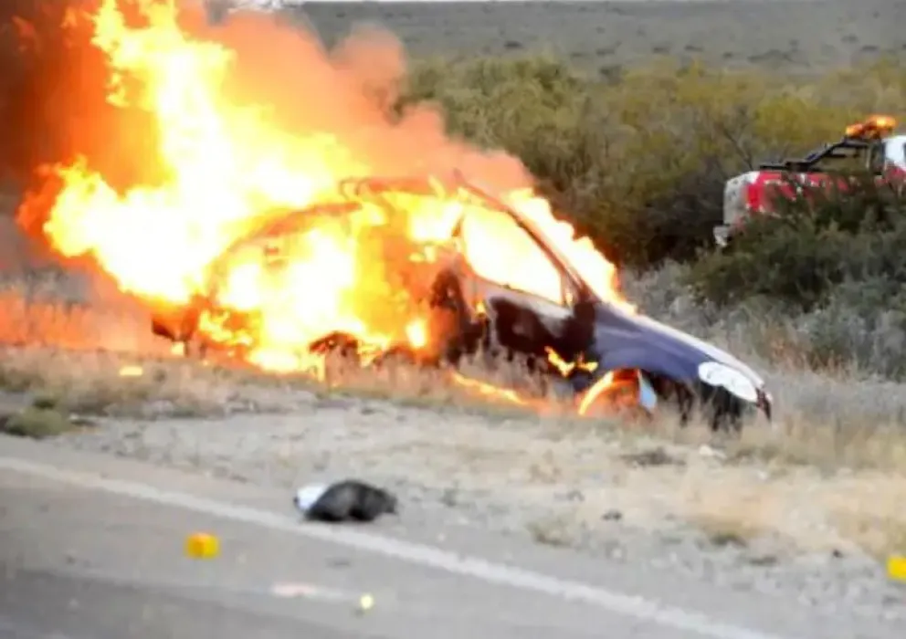 A casi seis años de una tragedia y de un milagro cuando arrojaron del auto a una beba antes de morir calcinados