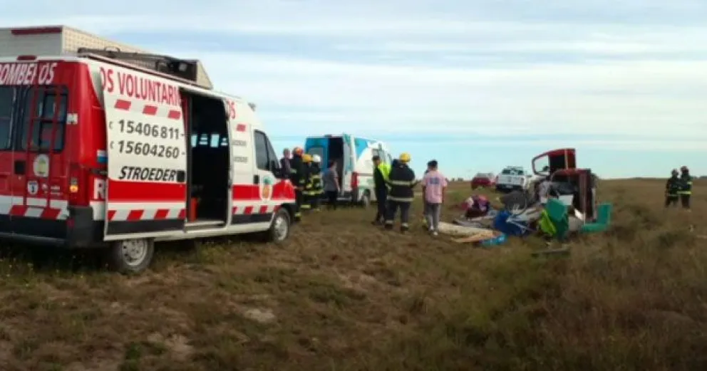 Volcó una camioneta a pocos kilómetros de Stroeder