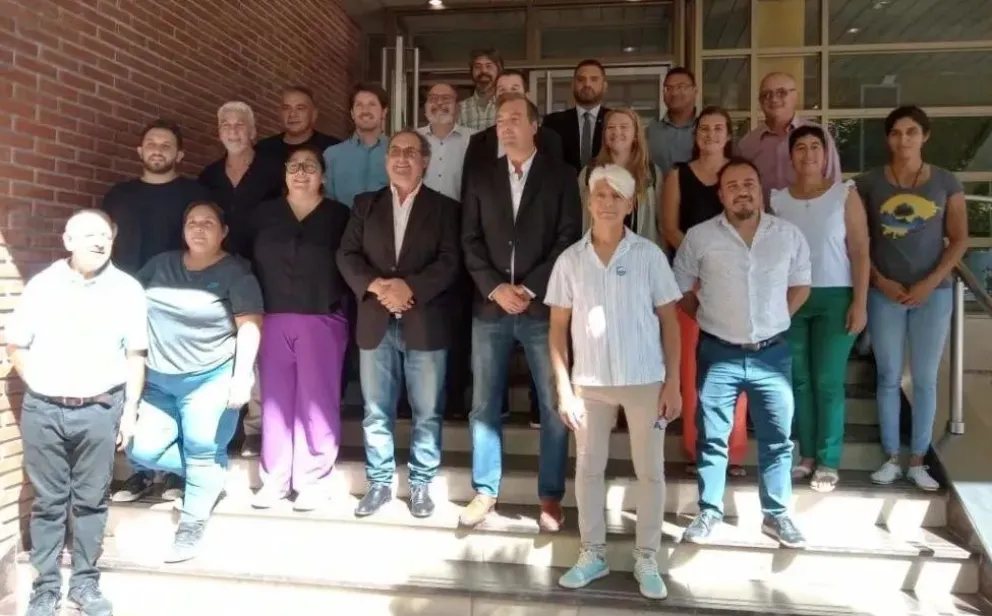 Se unió todo el peronismo rionegrino "ante la tragedia social a la que nos lleva Javier Milei"