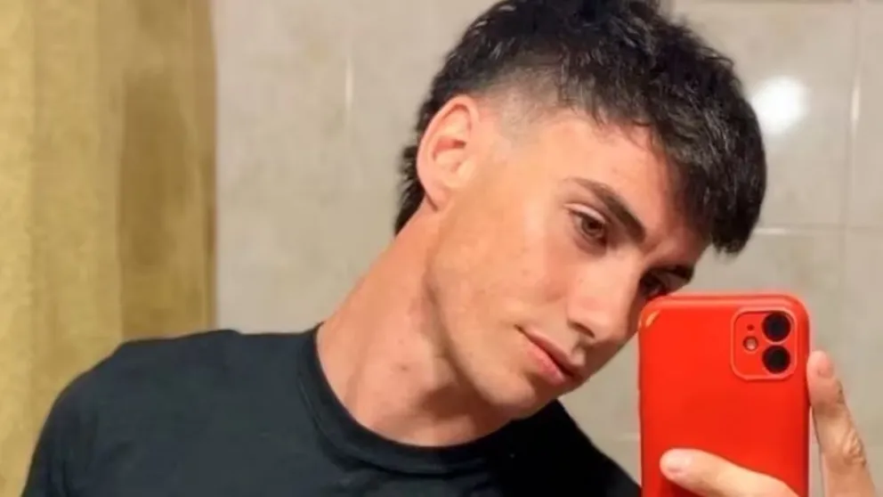 Alan Simone se lanza como cantante y divide opiniones