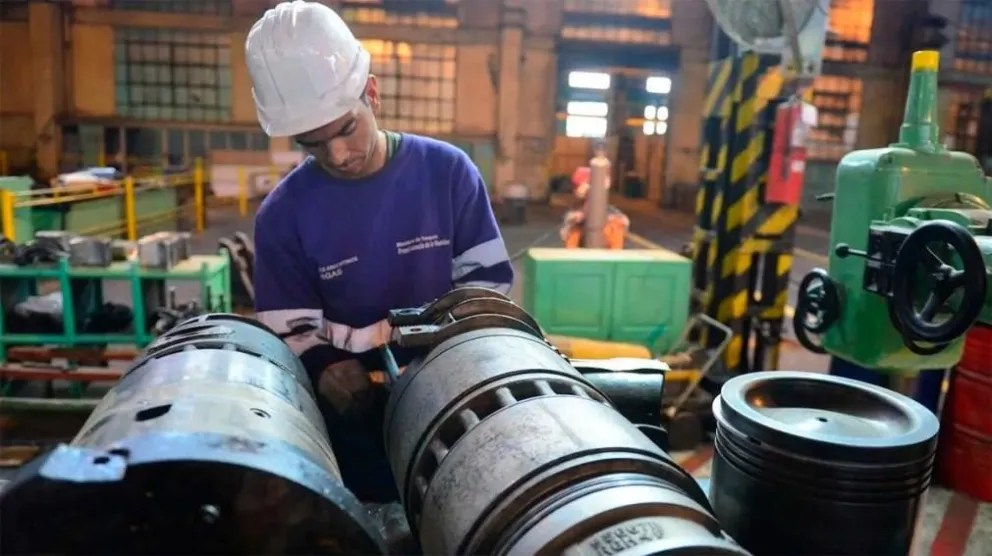 Crisis en las pymes industriales: retroceso del 19,1% en el primer trimestre