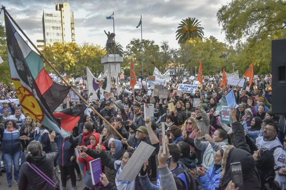 Estudiantes destacaron la participación masiva en Viedma