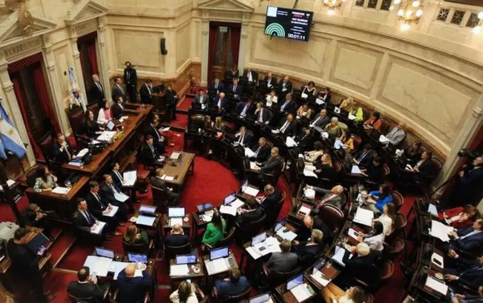 El PRO busca retrotraer el polémico aumento de las dietas en el Senado