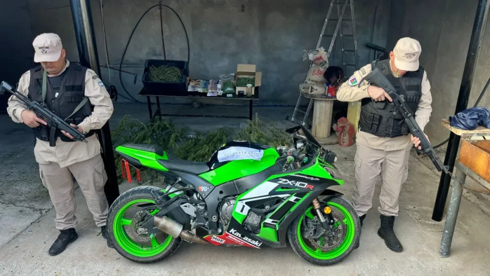 Tres detenidos por vender droga en San Antonio Oeste