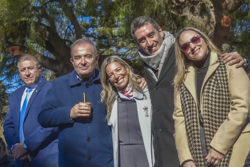 Pesatti ratificó que habrá fondos para continuar la obra de la terminal de ómnibus