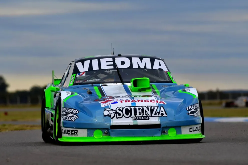 Joaquín Ochoa, el dueño de Toay: el piloto viedmense se coronó en La Pampa