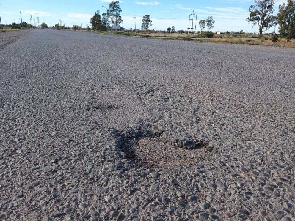 La Ruta 1 tiene tramos que se convirtieron en una trampa para los autos