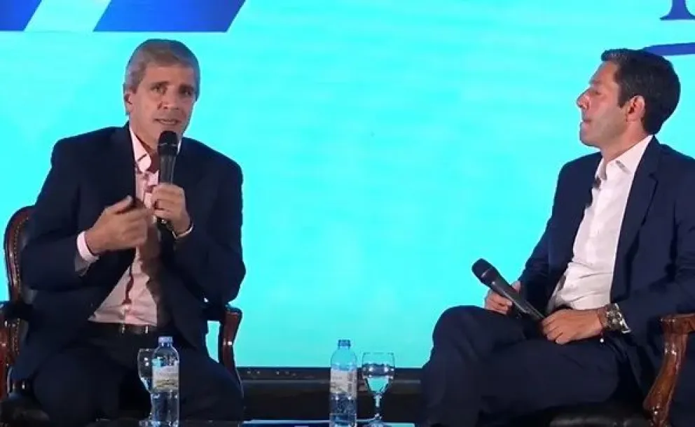 Caputo anuncia inicio de negociaciones con el FMI para nuevo acuerdo económico