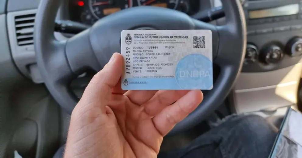 Ya no será necesaria la cédula azul para manejar un auto que no es propio