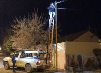 Aprovecharon un corte de luz para robar cables y dejaron sin energía a varias familias