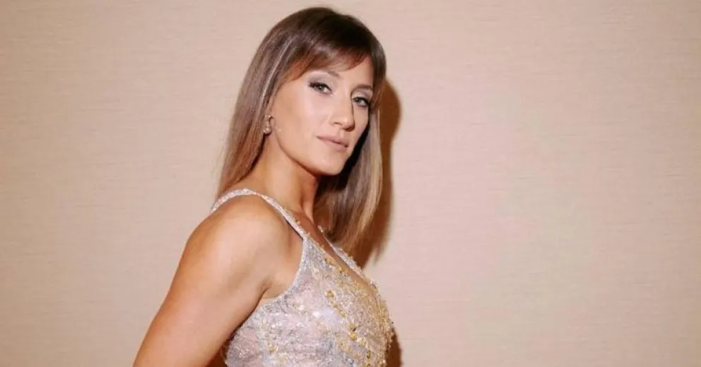 Fiesta de cumpleaños íntima de Mica Viciconte llena de flores