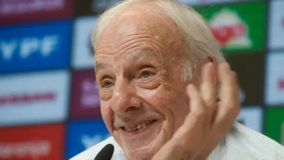 Murió a los 85 años César Luis Menotti, ex DT campeón del mundo
