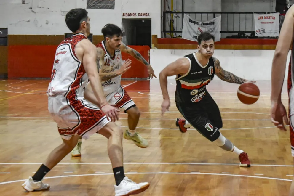 Noche de definiciones: el básquet sacude a la Comarca